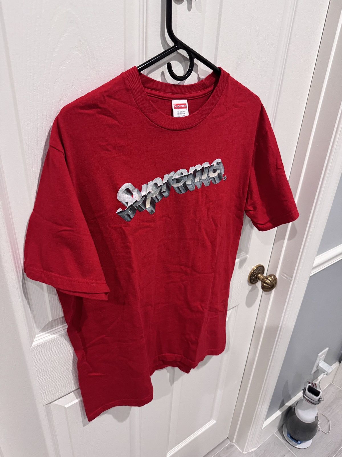 Supreme Supreme Mens Chrome Logo Red T-Shirt Tee Size M Medium Size US M / EU 48-50 / 2 - 2 Thumbnail