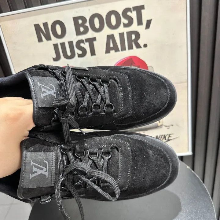 Louis Vuitton Louis Vuitton Trainer Black Suede Sneakers -2508 Size US 9.5 / EU 42-43 - 7 Thumbnail