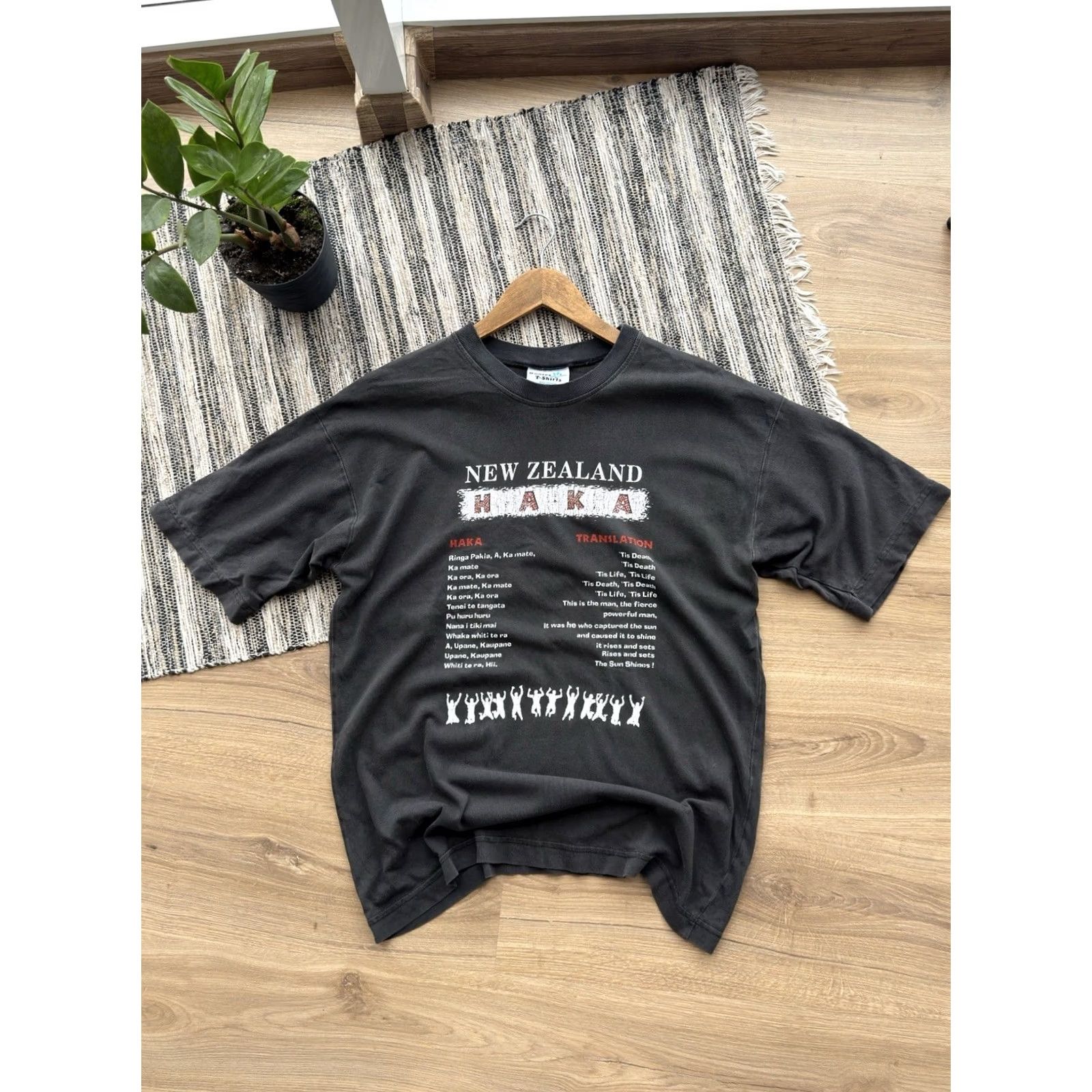 Vintage VINTAGE 90s T-Shirt New Zealand NZ Haka Translation Merch Black L Men Shirt Mens Size US L / EU 52-54 / 3 - 2 Thumbnail