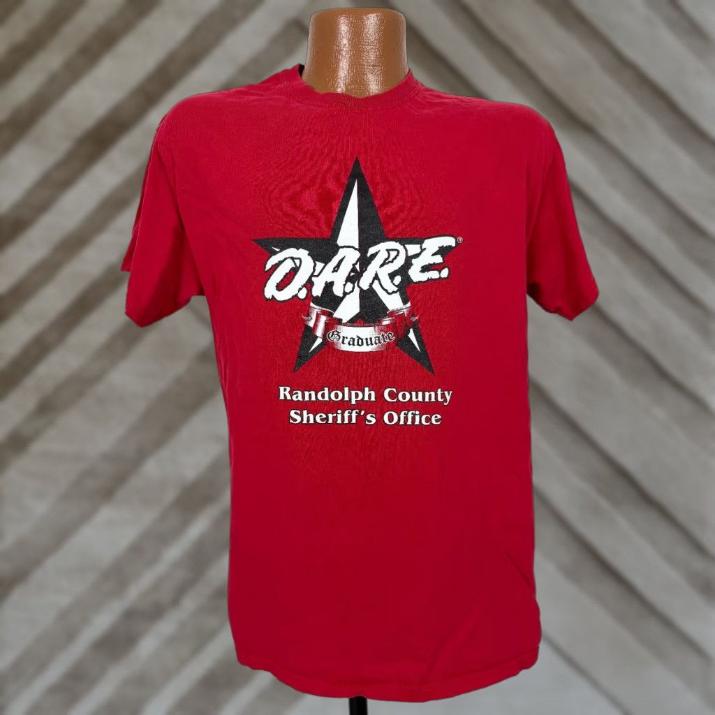 Gildan VINTAGE Dare T-Shirt Men M Red Gildan T-Shirt Short Sleeve Crew Neck Graphic Print 2000s Grunge Hipster School Size US M / EU 48-50 / 2 - 1 Thumbnail