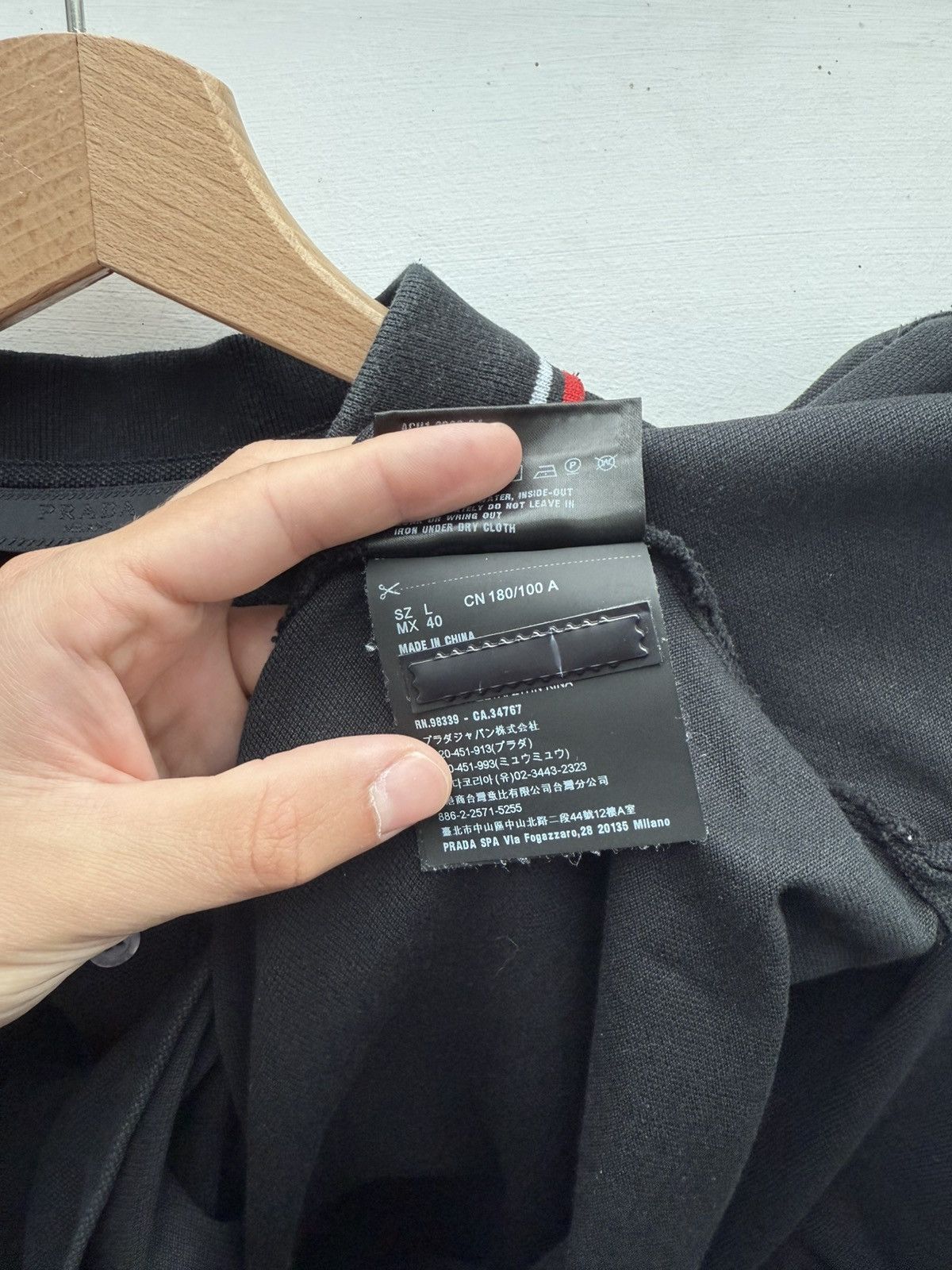 Prada Prada Polo T-shirt Luxury Size US XL / EU 56 / 4 - 6 Thumbnail