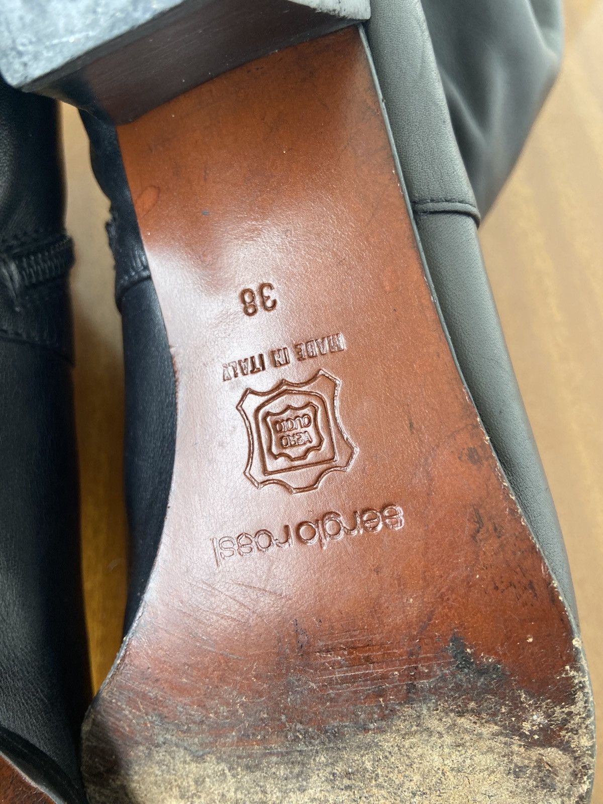 Sergio Rossi Sergio Rossi Size US 8 / IT 38 - 24 Thumbnail