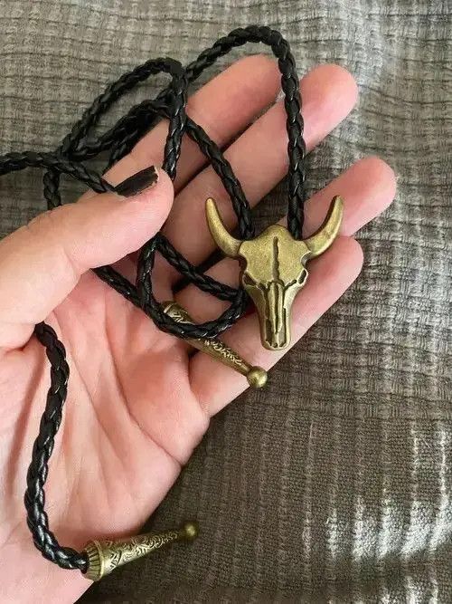 Cowboy Equipment nezawa x Kouno Adjustable Bull Head Leather Rope Bolo Tie Size ONE SIZE - 3 Thumbnail
