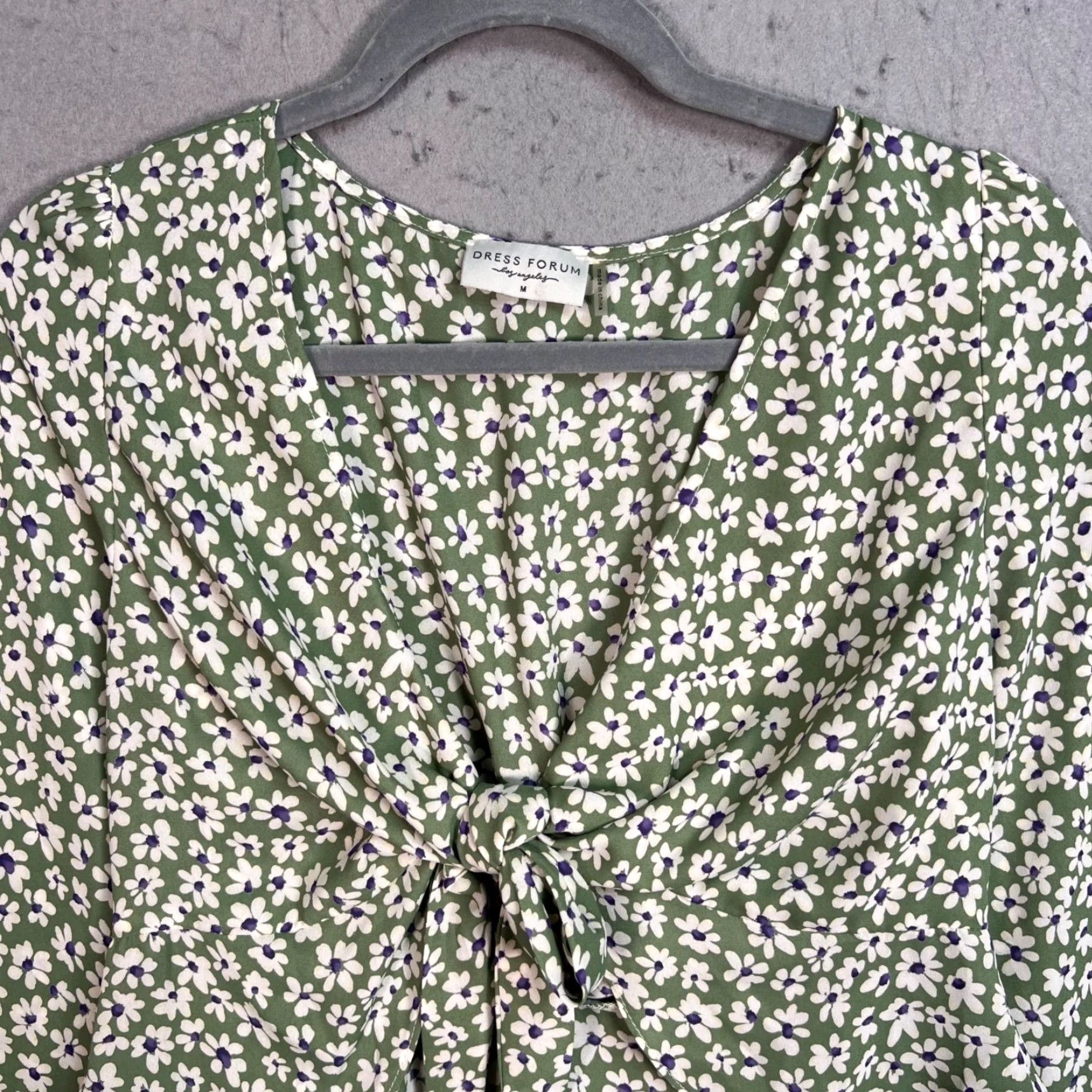 Vintage VINTAGE Dress Forum Blouse Long Sleeve Green Women M Cropped Polyester Dress Forum Blouse Womens Medium Green 90s Size M / US 6-8 / IT 42-44 - 5 Thumbnail