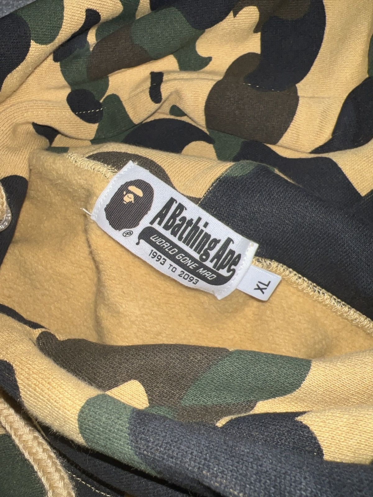 Bape Bape 1st camo pullover hoodie yellow Size US XL / EU 56 / 4 - 7 Thumbnail