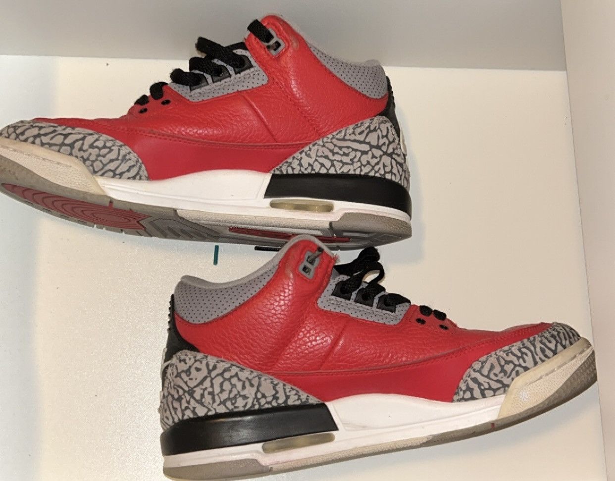 Jordan 3 Gs Size 7 Red cement
