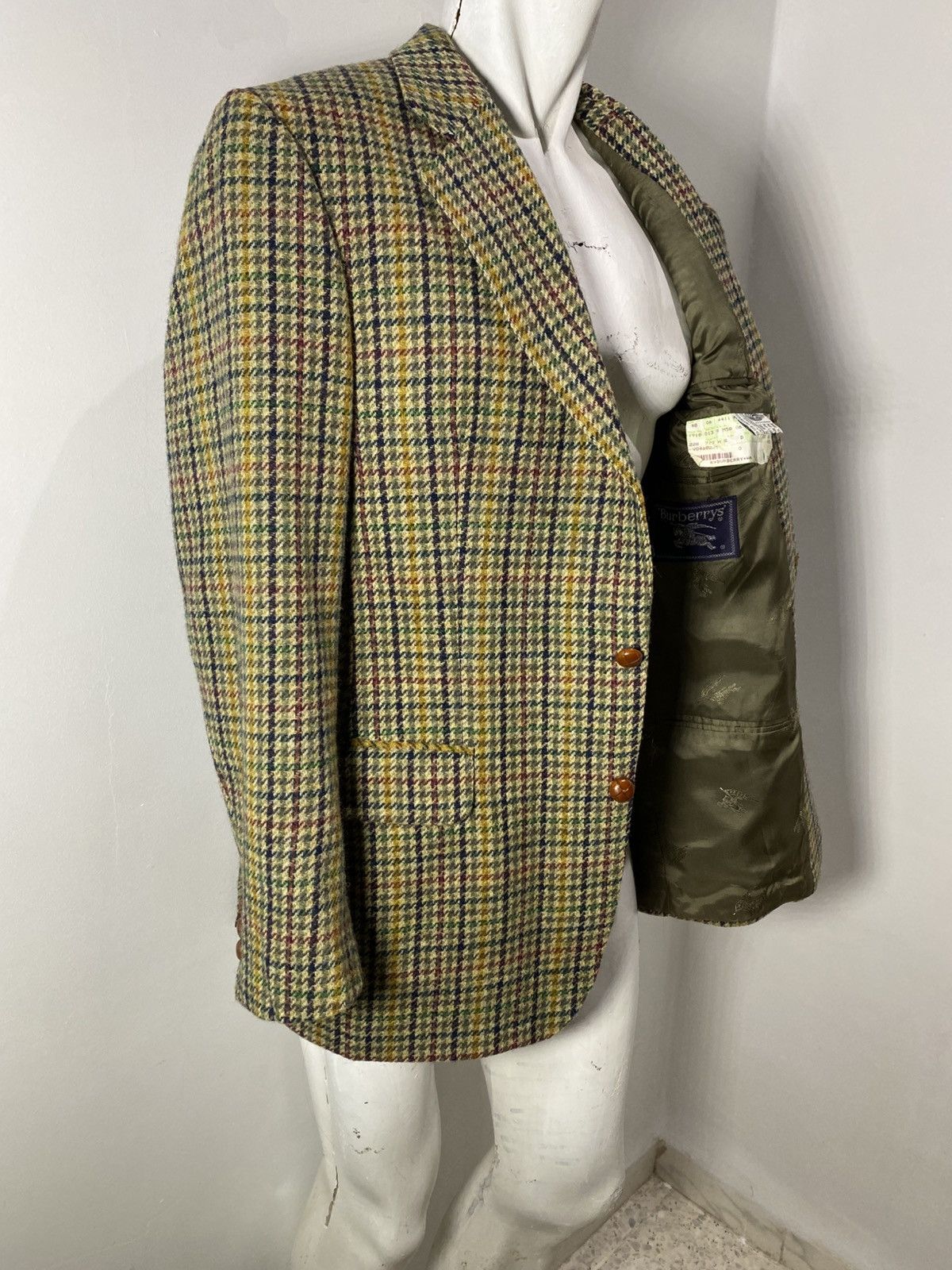 Burberry 1980s jacket from the Burberry fashion house Size US M / EU 48-50 / 2 - 12 Thumbnail
