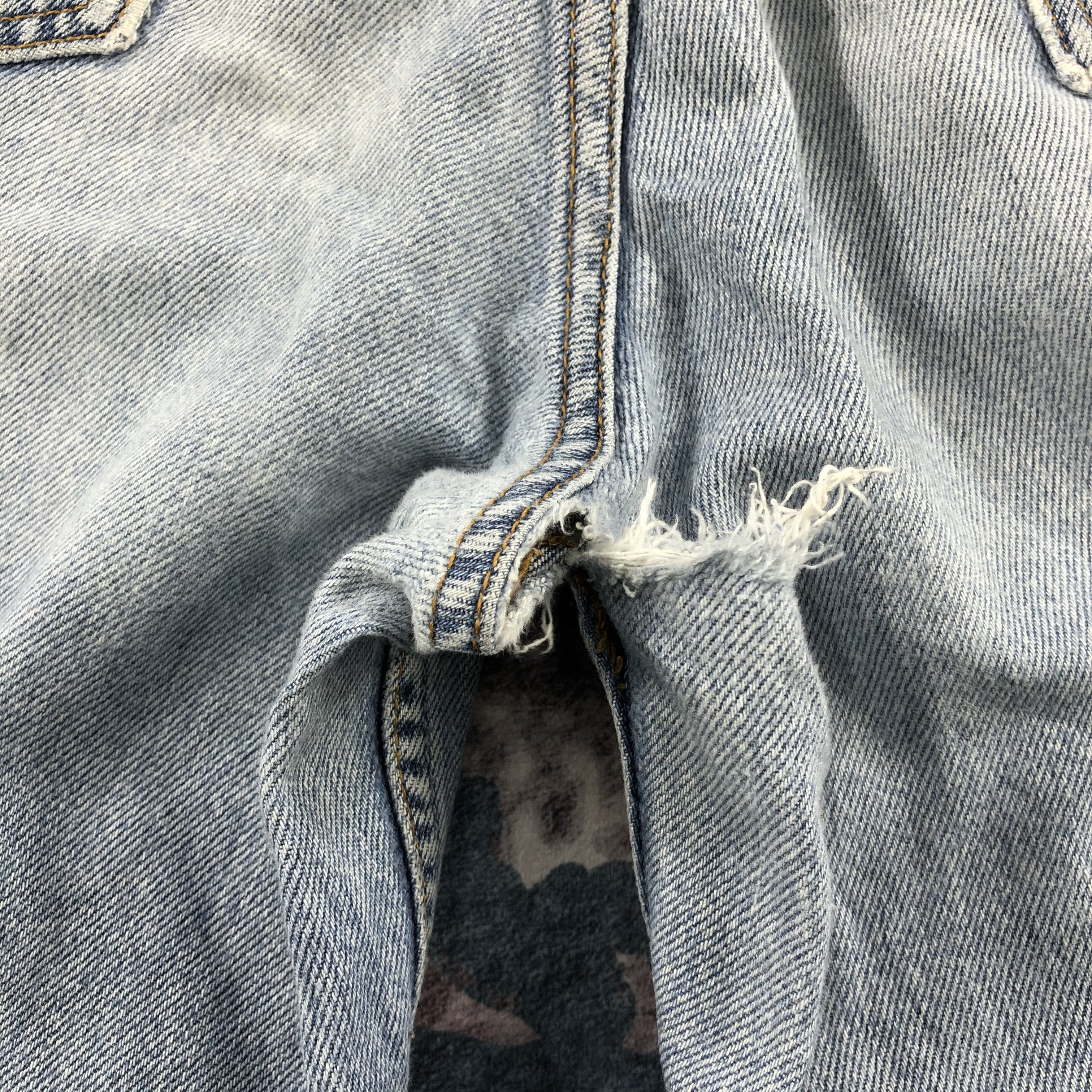 Levi's × Vintage Vintage Light Wash Levis 550 Jeans-JM2284 Size US 34 / EU 50 - 5 Thumbnail