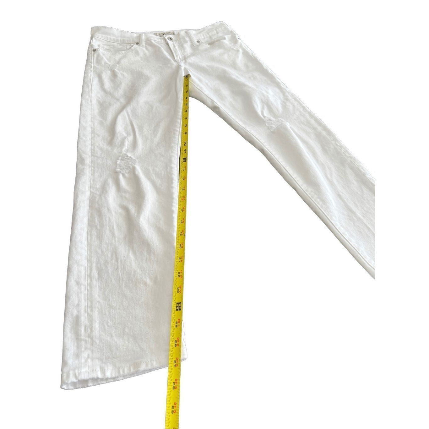 Lucky Brand Lucky Brand distressed Boyfriend White Jeans 8/29 Size 30" / US 8 / IT 44 - 8 Thumbnail