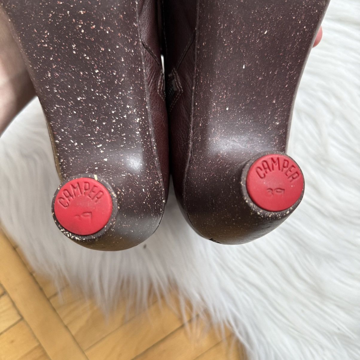 📌 Vintage Camper Leather Rubber Sole Heel Boots