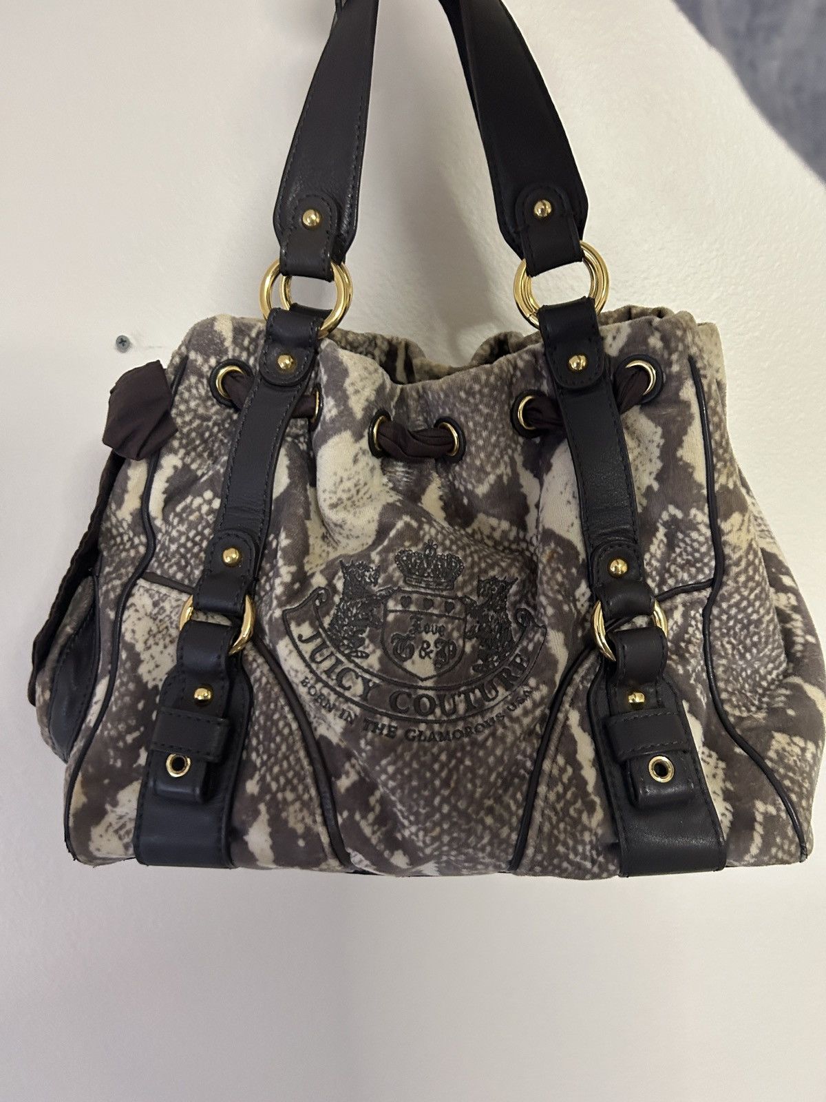 Juicy Couture × Vintage Python Print Rare vintage Juicy Couture Daydreamer tote bag Size ONE SIZE - 10 Thumbnail