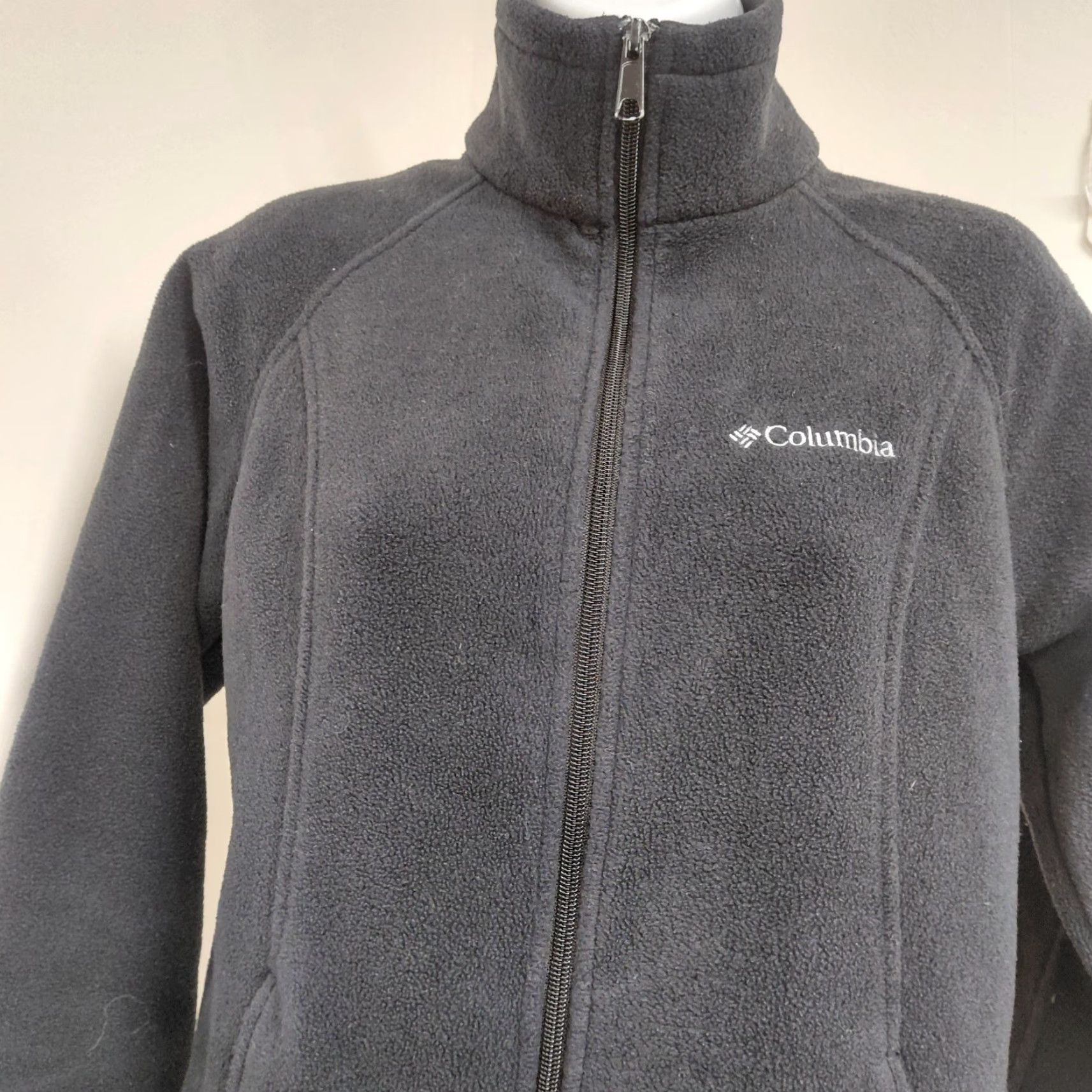 Vintage Columbia Fleece Jacket Women’s Benton Springs Black Full Zip Pockets Medium Size M / US 6-8 / IT 42-44 - 3 Thumbnail