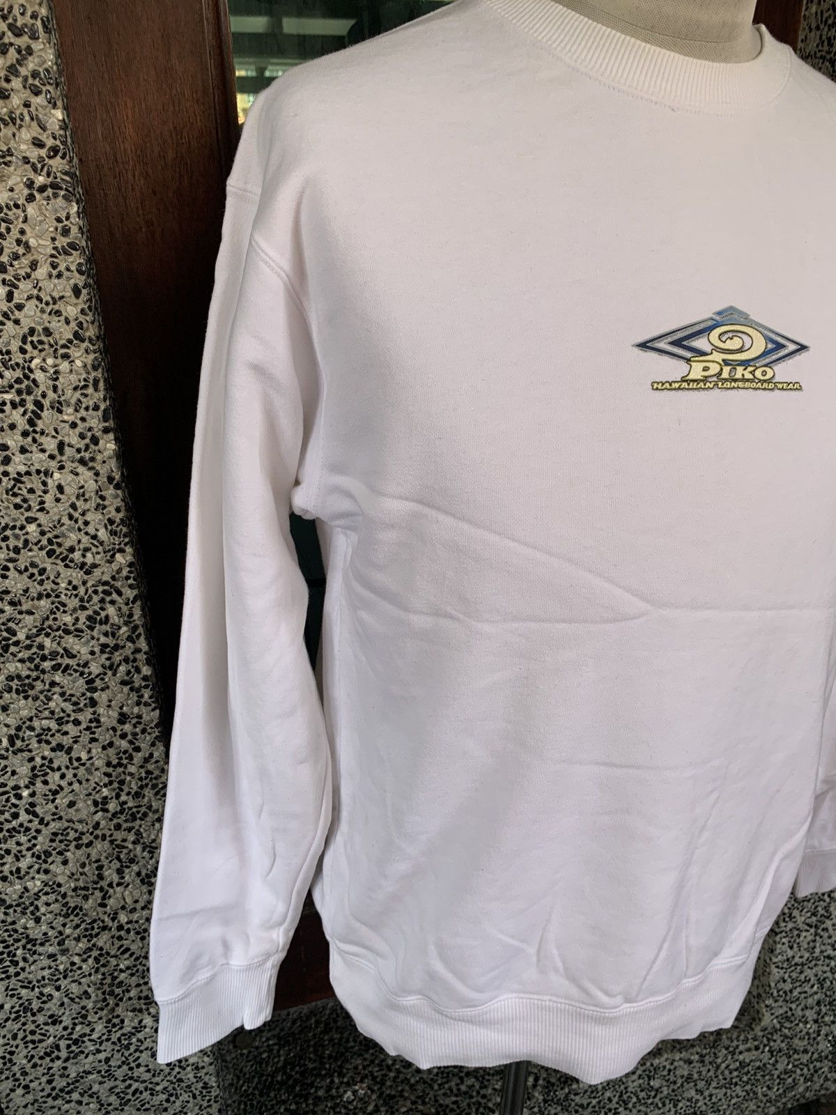 Vintage Vintage 2004 Piko Hawaiian Longboard Wear Surfing Sweatshirt Size US M / EU 48-50 / 2 - 5 Thumbnail