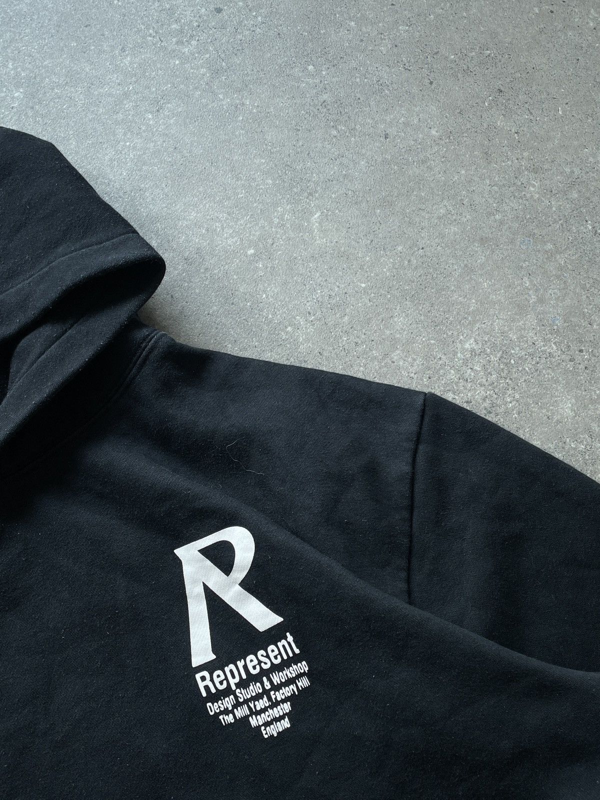 Represent Clo. Represent big logo hoodie Size US L / EU 52-54 / 3 - 4 Thumbnail