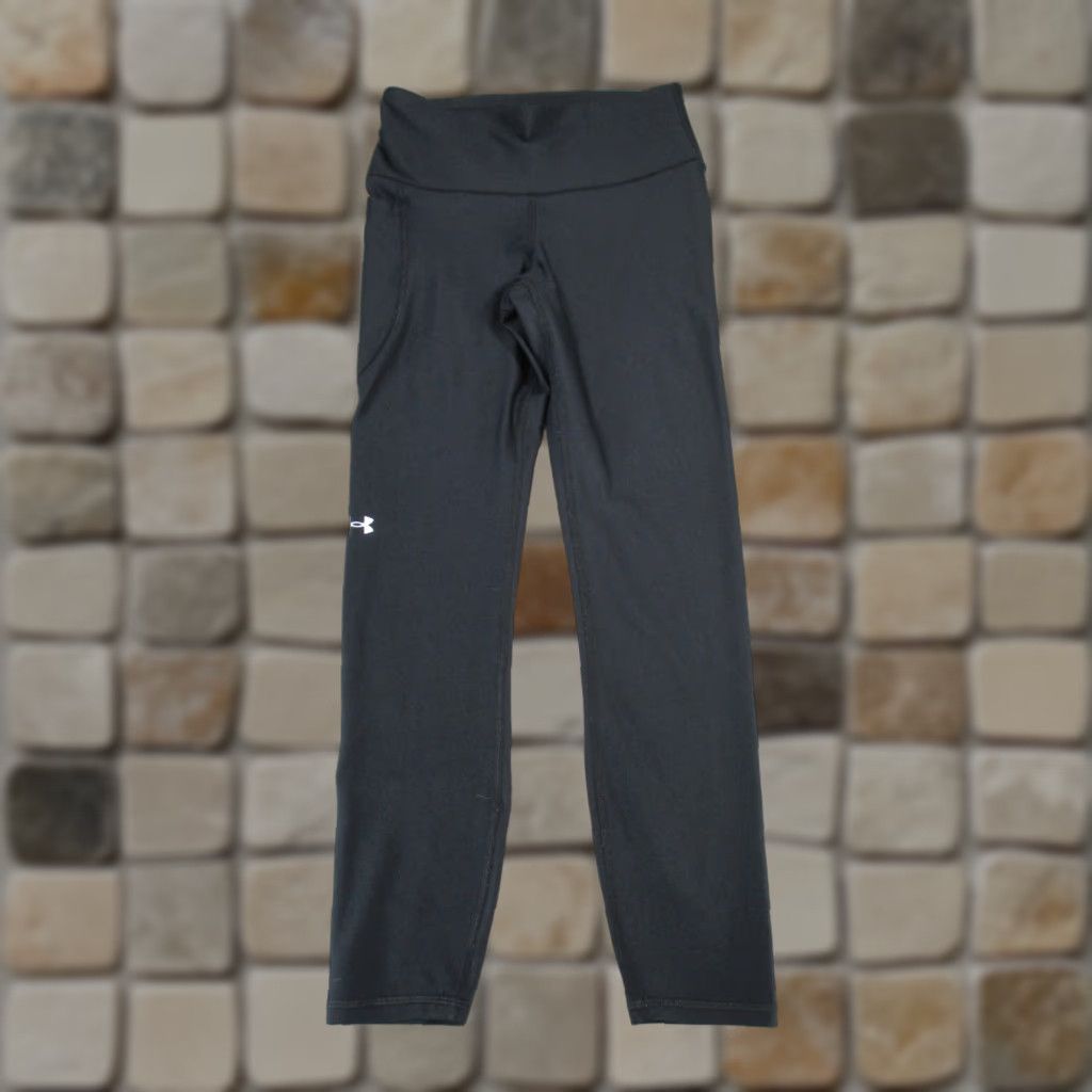Under Armour VINTAGE Under Armour Leggings Womens Small Black Compression Cropped Athletic Activewear Yoga Running & Training Women Size 28" / US 6 / IT 42 - 1 Thumbnail