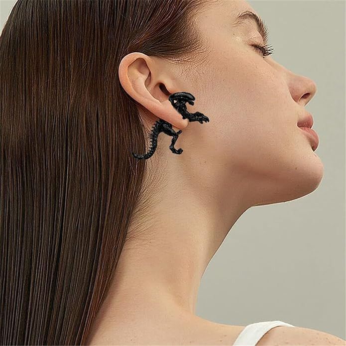 Other Dinosaur skull stud earring Size ONE SIZE - 1 Thumbnail