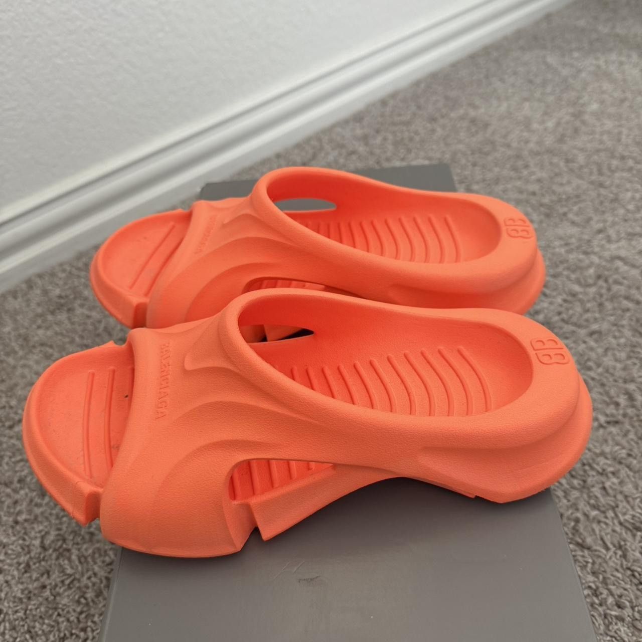 Balenciaga Balenciaga mold slide sandal Size US 6 / IT 36 - 4 Thumbnail