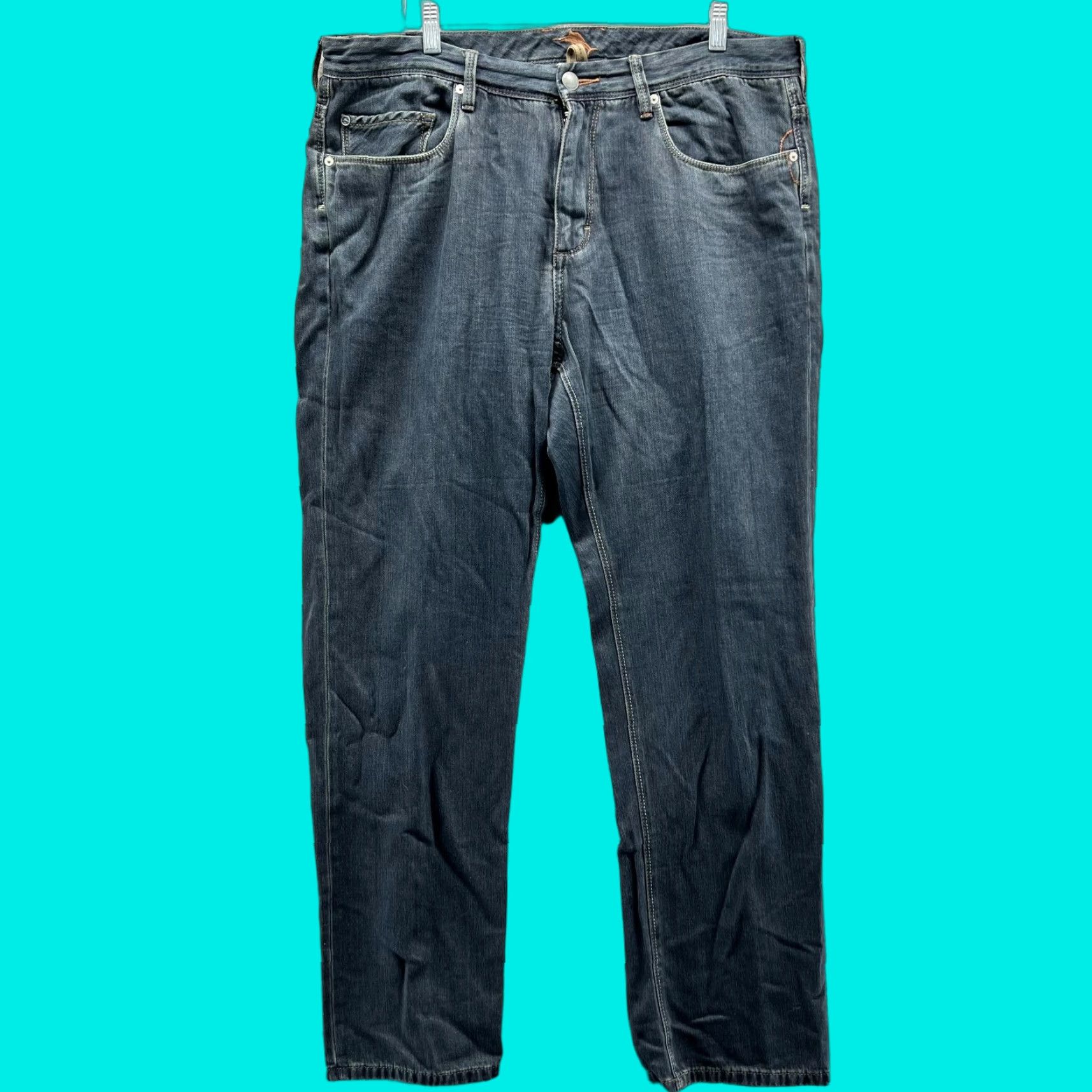 Tommy Bahama VINTAGE Tommy Bahama Jeans Men 38/32 Blue Denim Cotton Straight Regular 32in Inseam Blue Jeans Mens Vintage Straight Jeans 38 x 32 Size US 38 / EU 54 - 1 Thumbnail