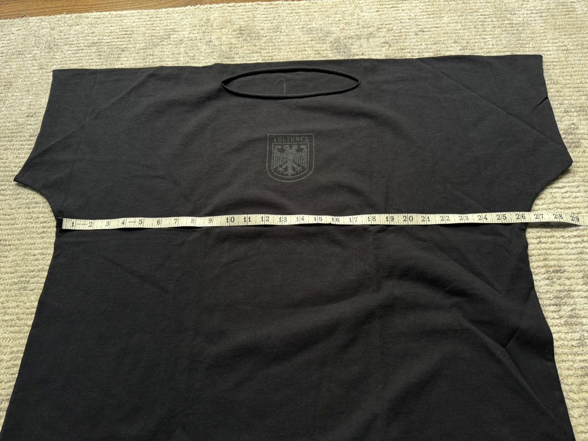 Kanye West Size 1 Yeezy Vultures Short T Black Tee Shirt Yzy Tour Small Size US S / EU 44-46 / 1 - 7 Thumbnail