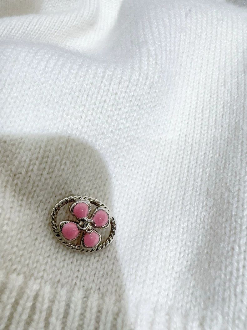 Chanel Chanel 24p embroidered logo sweater 2503-Nextarrow Size S / US 4 / IT 40 - 3 Thumbnail
