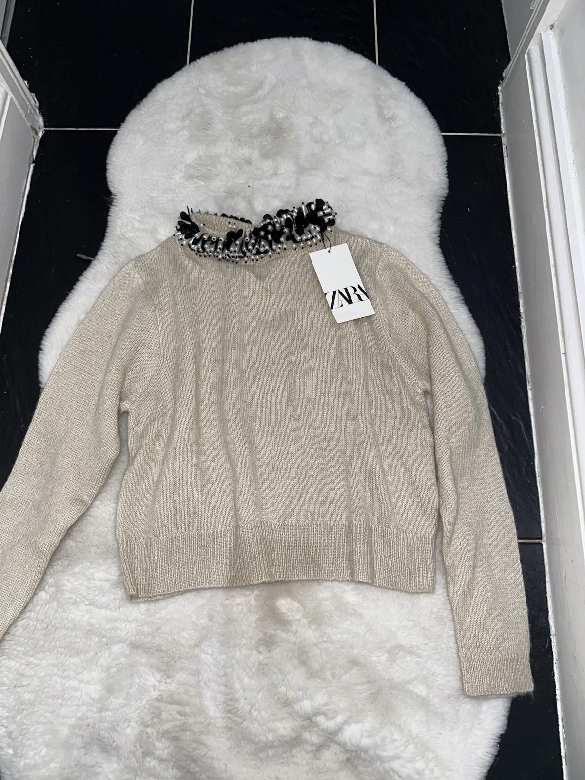 Zara ZARA jumper with beaded necklace BNWT Was £45 Size S / US 4 / IT 40 - 4 Thumbnail