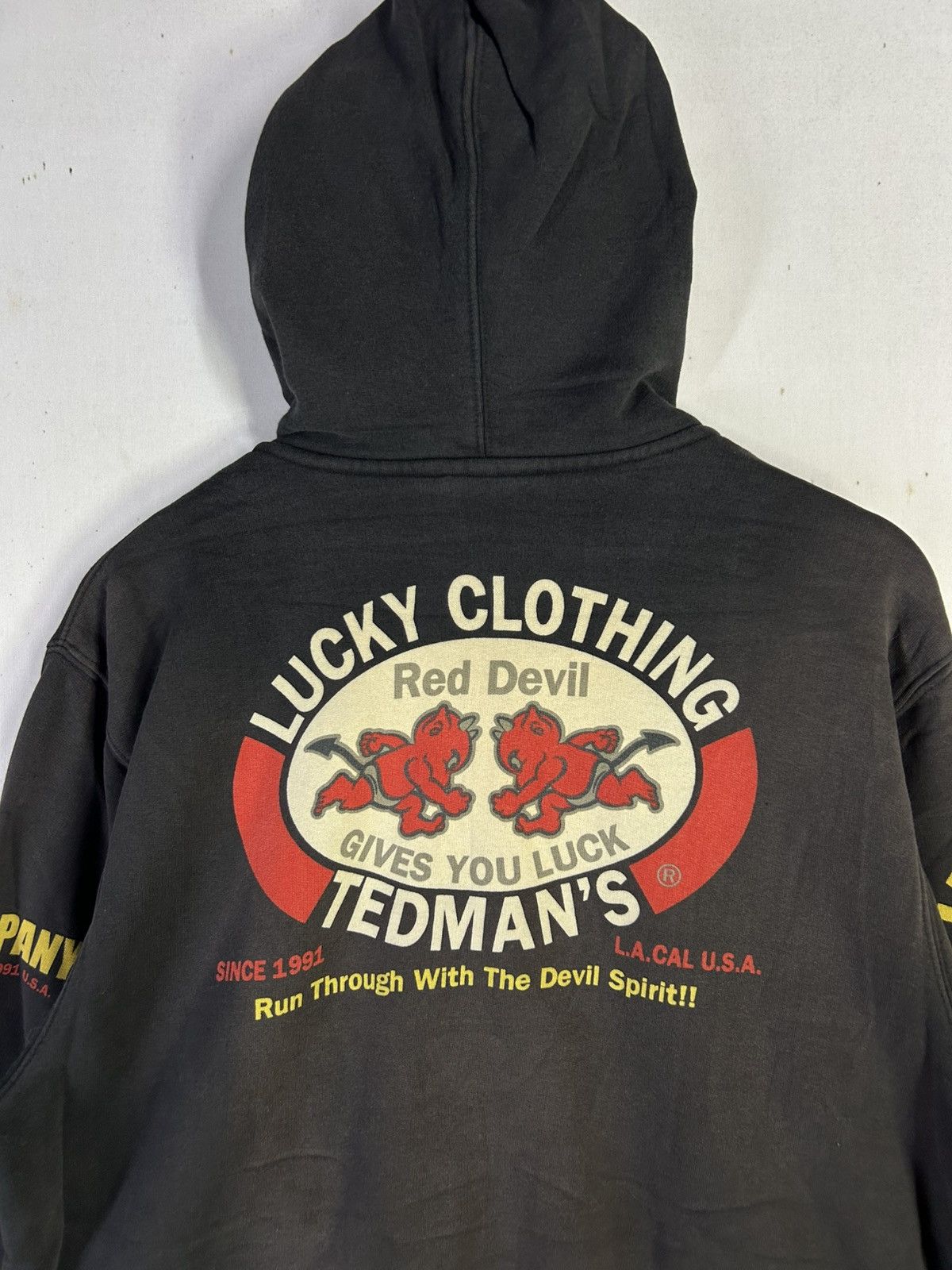 Japanese Brand × Tedman × Vintage Rare🔥 Vintage Sunfaded Red Devil Ted Company Size US M / EU 48-50 / 2 - 8 Thumbnail