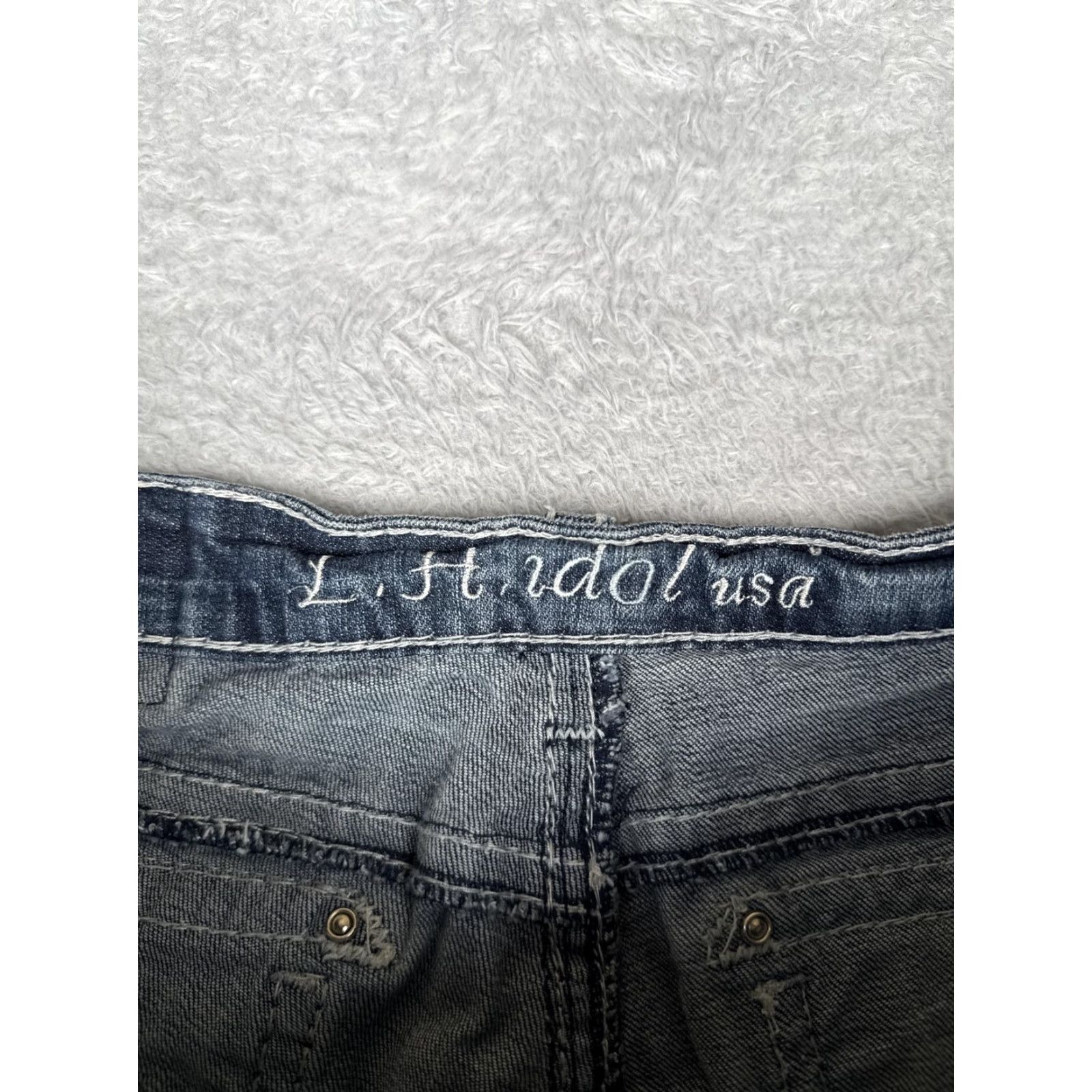 Vintage L.A. Idol Jeans Women 11 Capri Cropped Embellished Rhinestone Pockets Blue Size 32" / US 10 / IT 46 - 6 Thumbnail