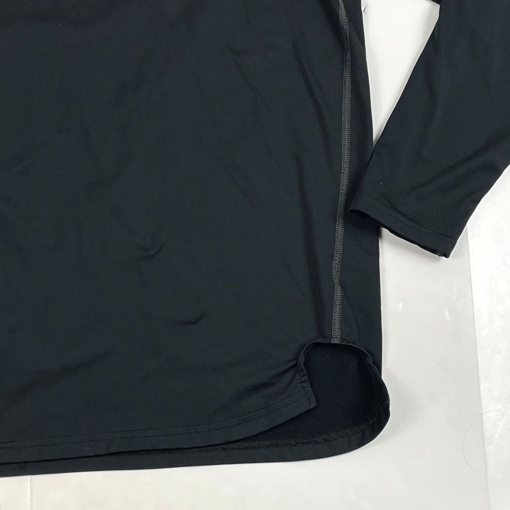Under Armour Under Armour Shirt Men Large Black ColdGear Fitted 1/4 Zip Pullover Golf Gym Running Hiking Outdoor Size US L / EU 52-54 / 3 - 4 Thumbnail