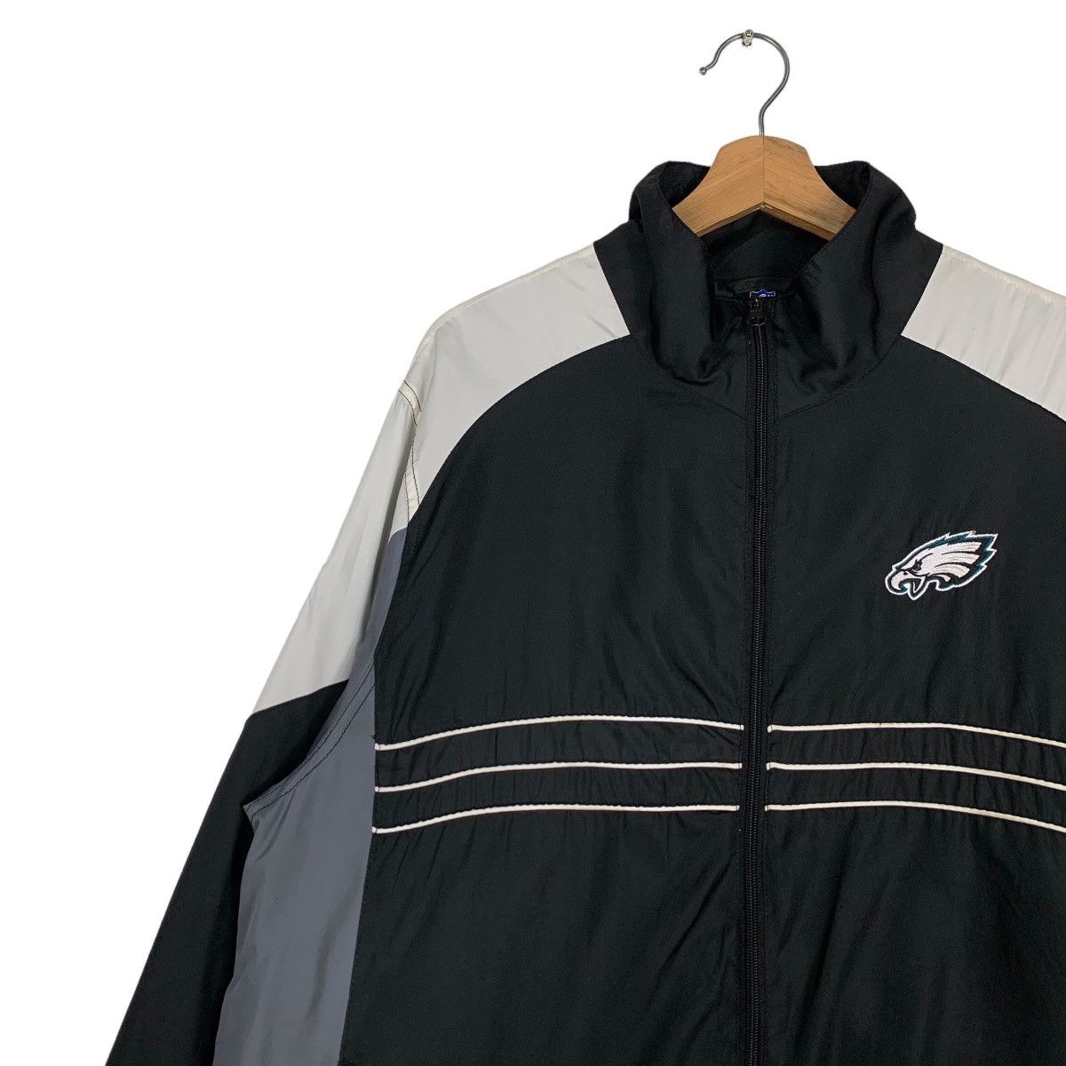 NFL NFL TEAM REEBOK Philadelphia Eagles Track Jacket #0854-C38 Size US L / EU 52-54 / 3 - 3 Thumbnail