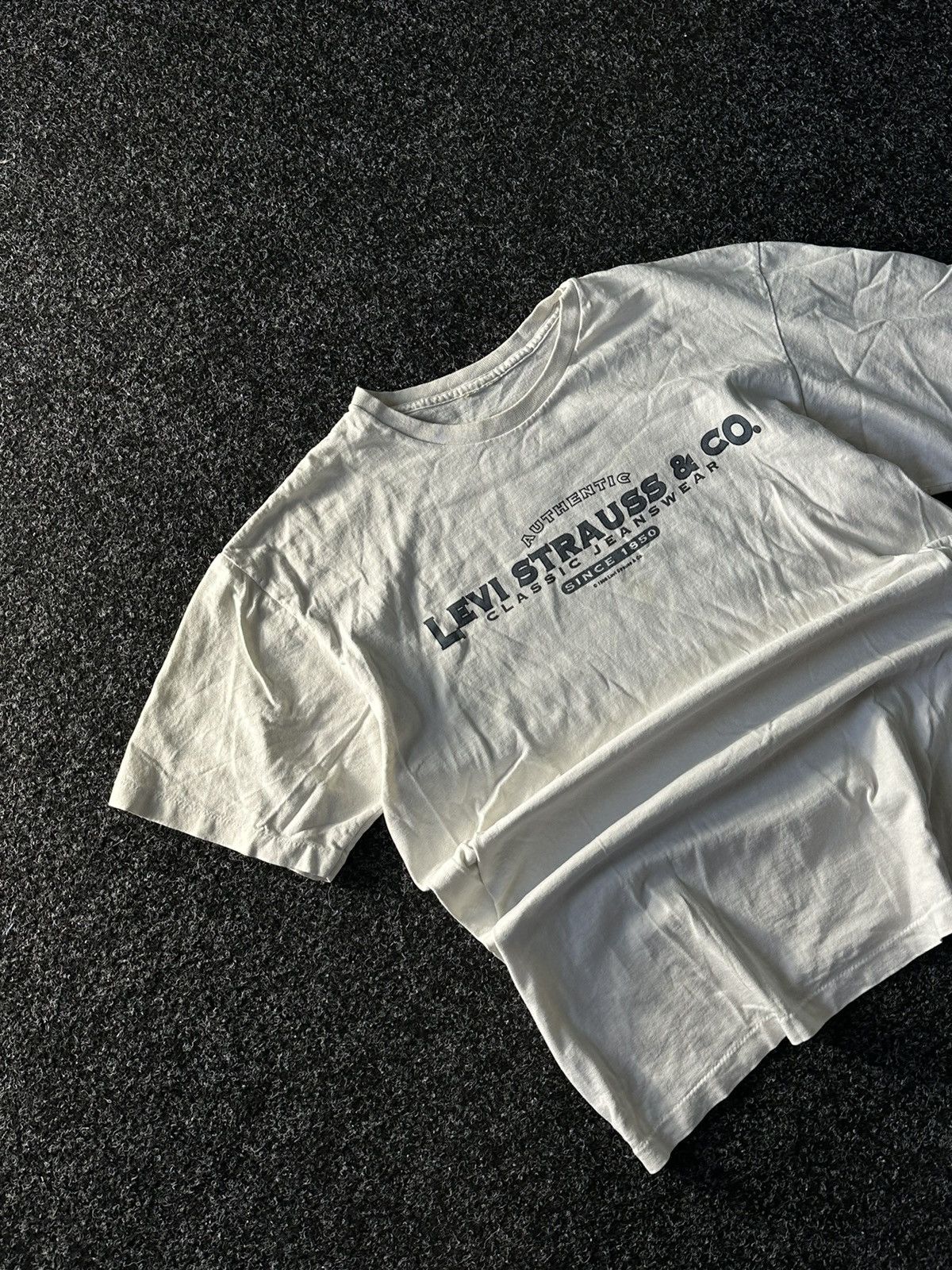 Levi's × Vintage 🚨VINTAGE LEVI’S 1996 CLASSIC JEANSWEAR TEE BIG LOGO 90s Size US L / EU 52-54 / 3 - 2 Thumbnail