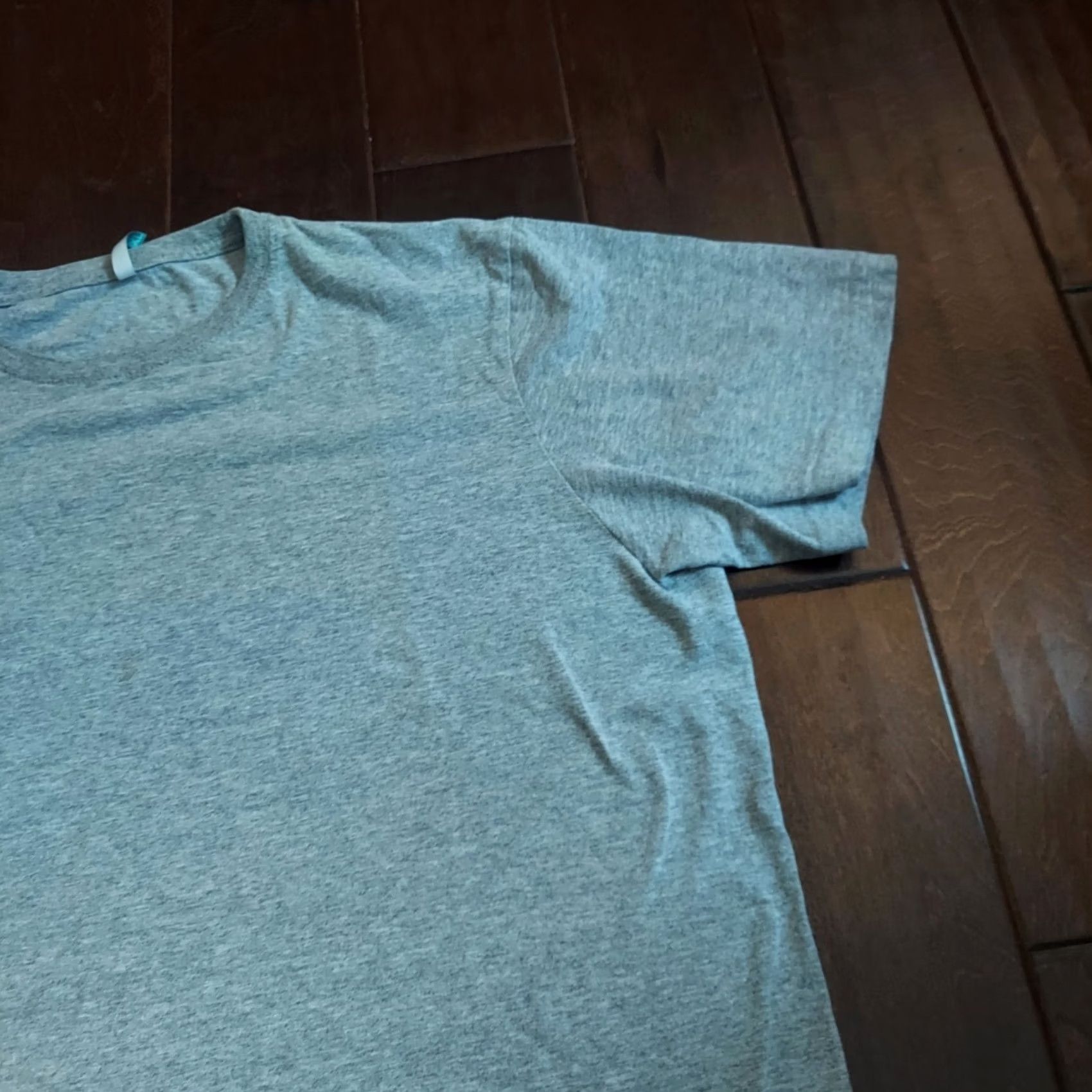 Vintage Bronzini Active Men’s Solid Gray Heather Short Sleeve T-Shirt XL Gray Adult Regular Crew Neck Breathable Lightweight Activewear Basic -Mens Size US XL / EU 56 / 4 - 6 Thumbnail
