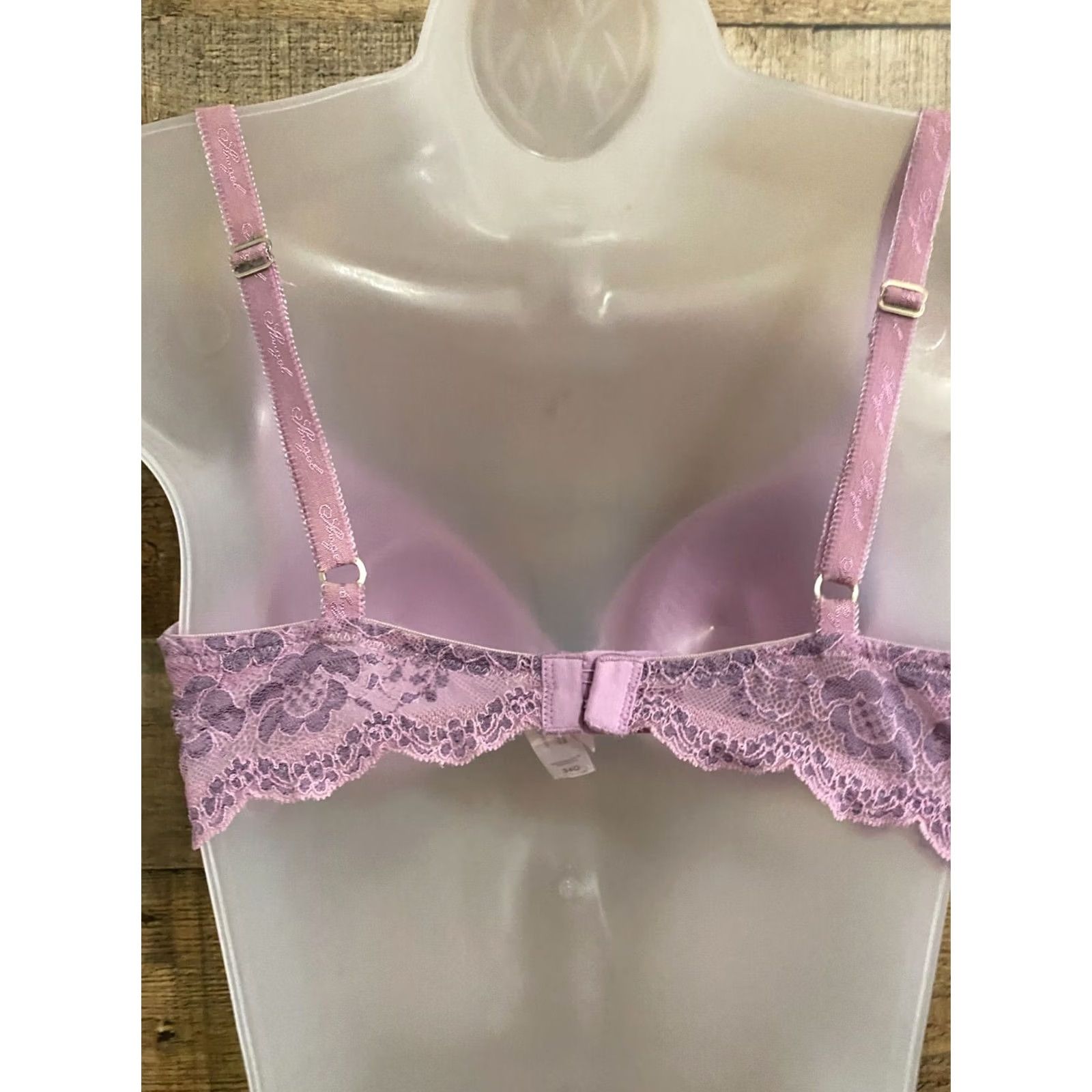 Victoria's Secret Victoria's Secret Angel purple underwire Bra 34D Women Underwire Lightly Lined Solid Purple Men/Women Size ONE SIZE - 3 Thumbnail