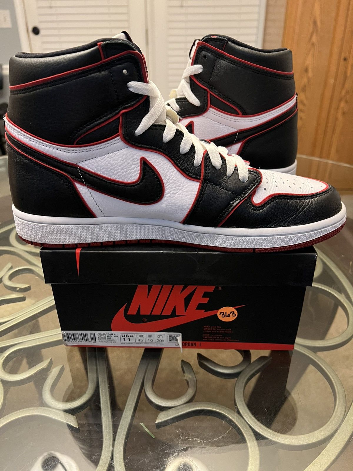 Jordan Brand Jordan 1 Retro High “Bloodline” 2019 Size US 11 / EU 44 - 11 Thumbnail