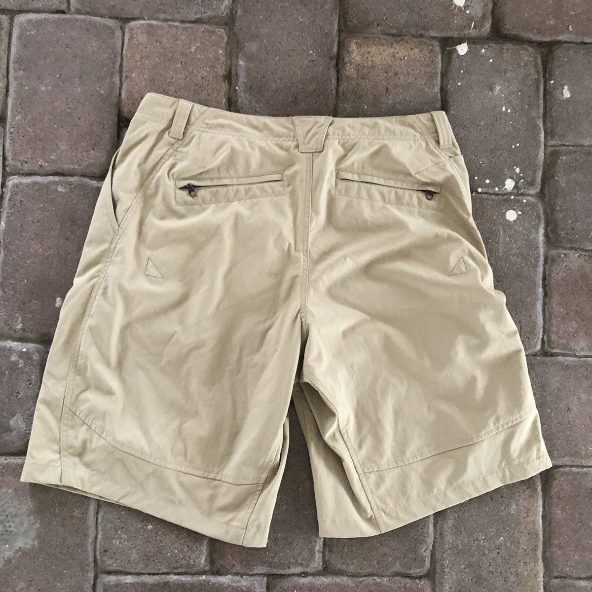 Patagonia NWT Patagonia Shorts Mens 36 Khaki Outdoor Scrambler Nylon Size US 36 / EU 52 - 3 Thumbnail