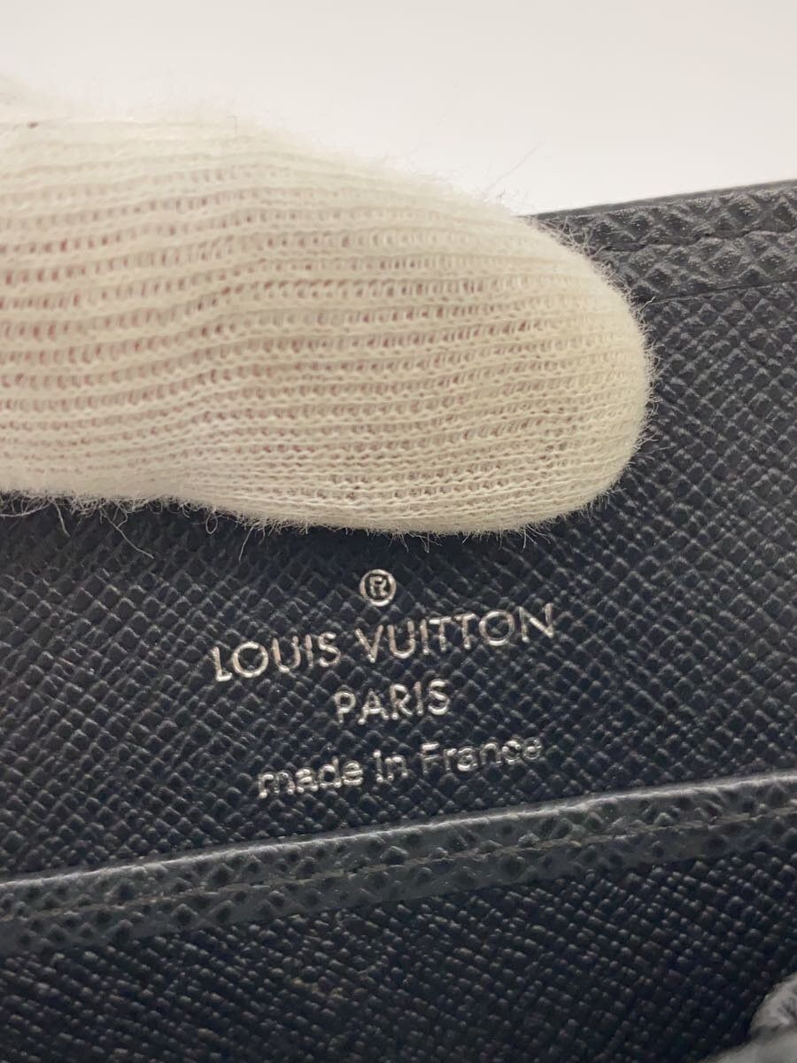 Louis Vuitton Louis Vuitton Taiga Porte Monet Boite Leather Black Size ONE SIZE - 3 Thumbnail