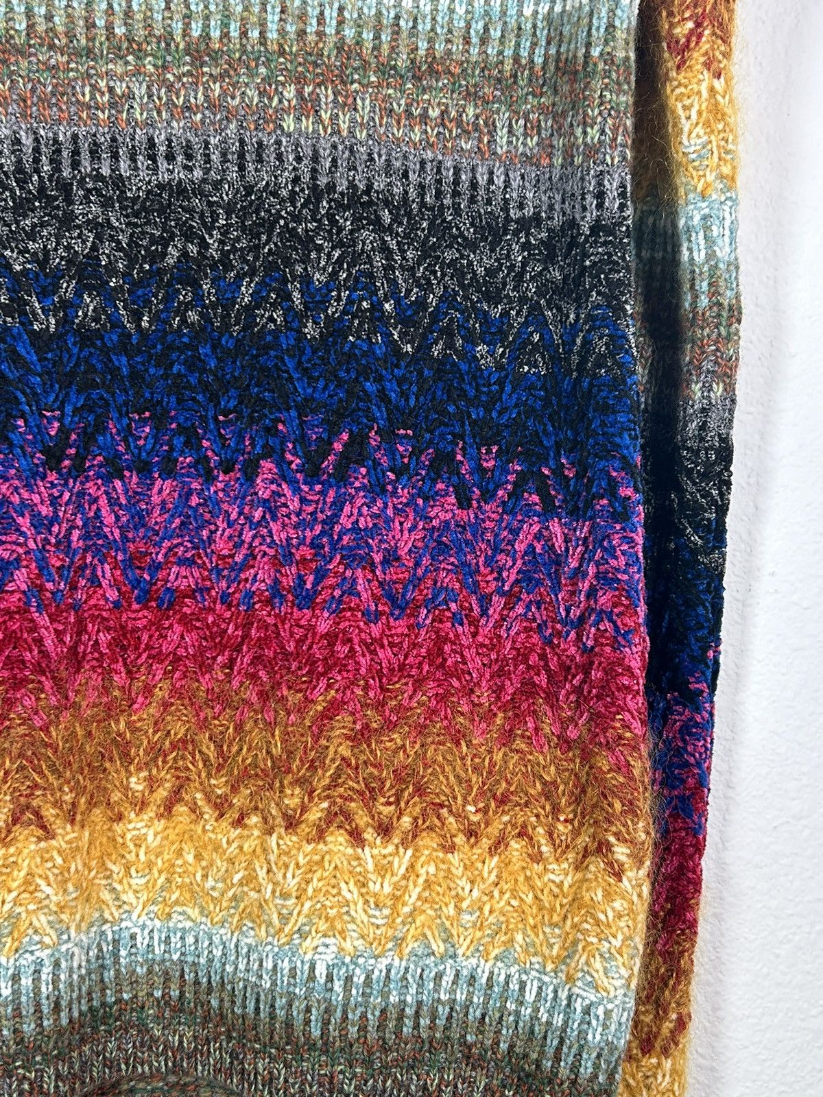 FW22 Rainbow Multi Fuzzy Knit