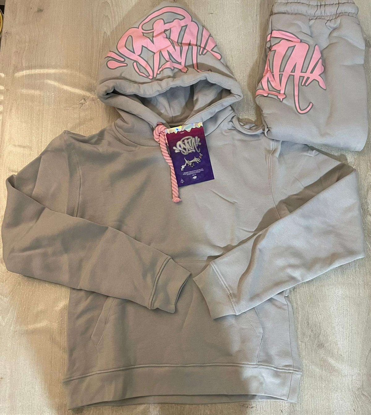 Trapstar London SYNAWORLD Tracksuit Grey/Pink Central Cee | Grailed