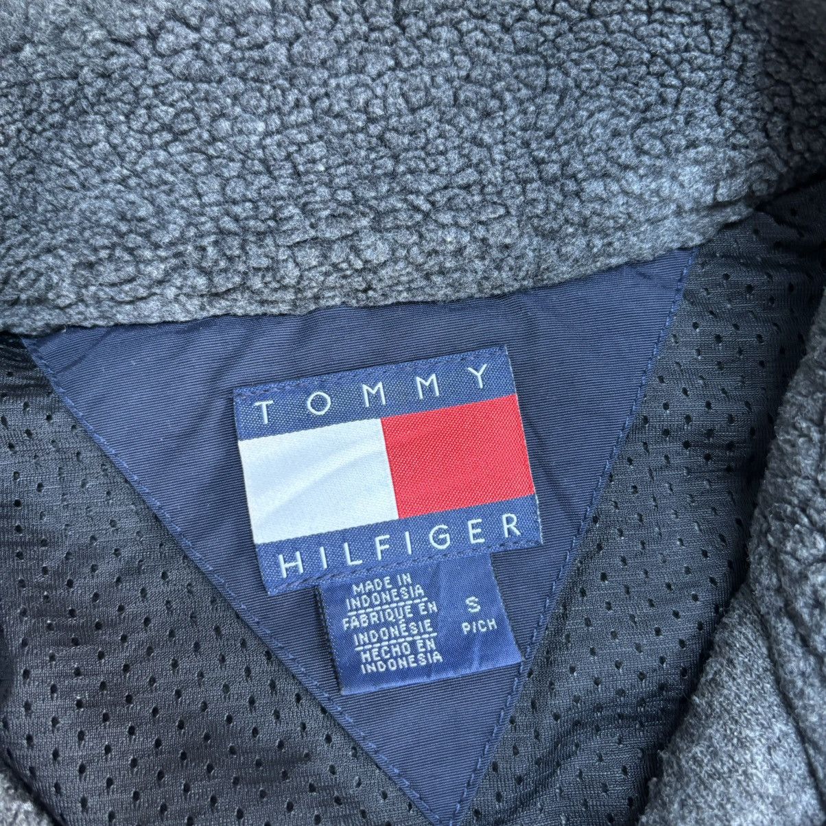 Tommy Hilfiger × Vintage Vintage Tommy Hilfiger Sherpa Fleece Jacket Size US S / EU 44-46 / 1 - 11 Thumbnail