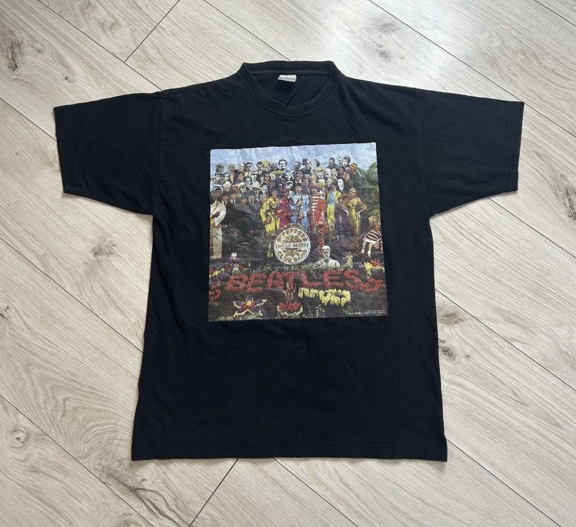 Band Tees Vintage the Beatles lonely hearts 1996 TEE Rare Size US S / EU 44-46 / 1 - 1 Thumbnail