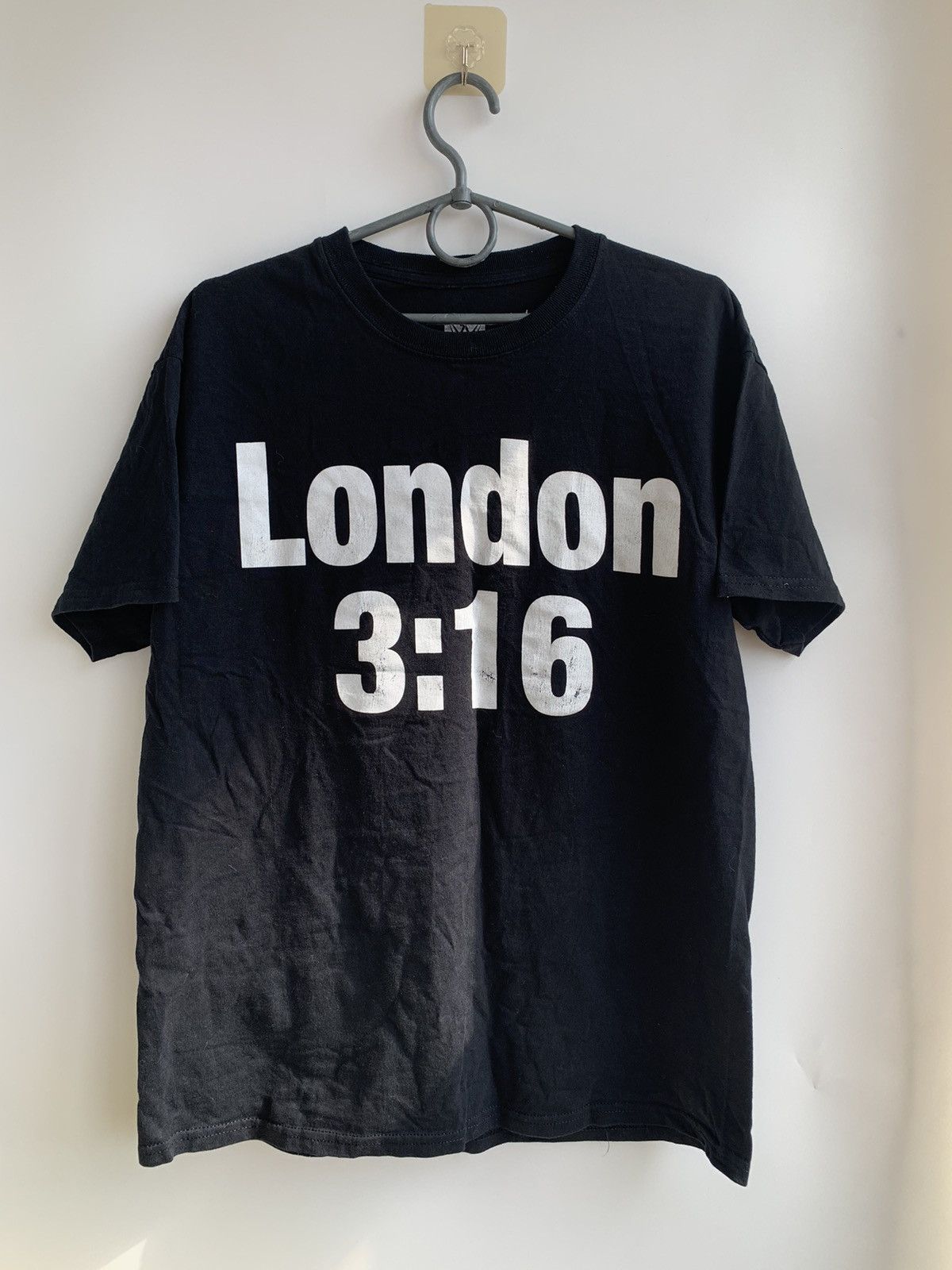 WWE Stone Cold Steve Austin 3:16 WWE London Tour T-Shirt Size US M / EU 48-50 / 2 - 2 Thumbnail