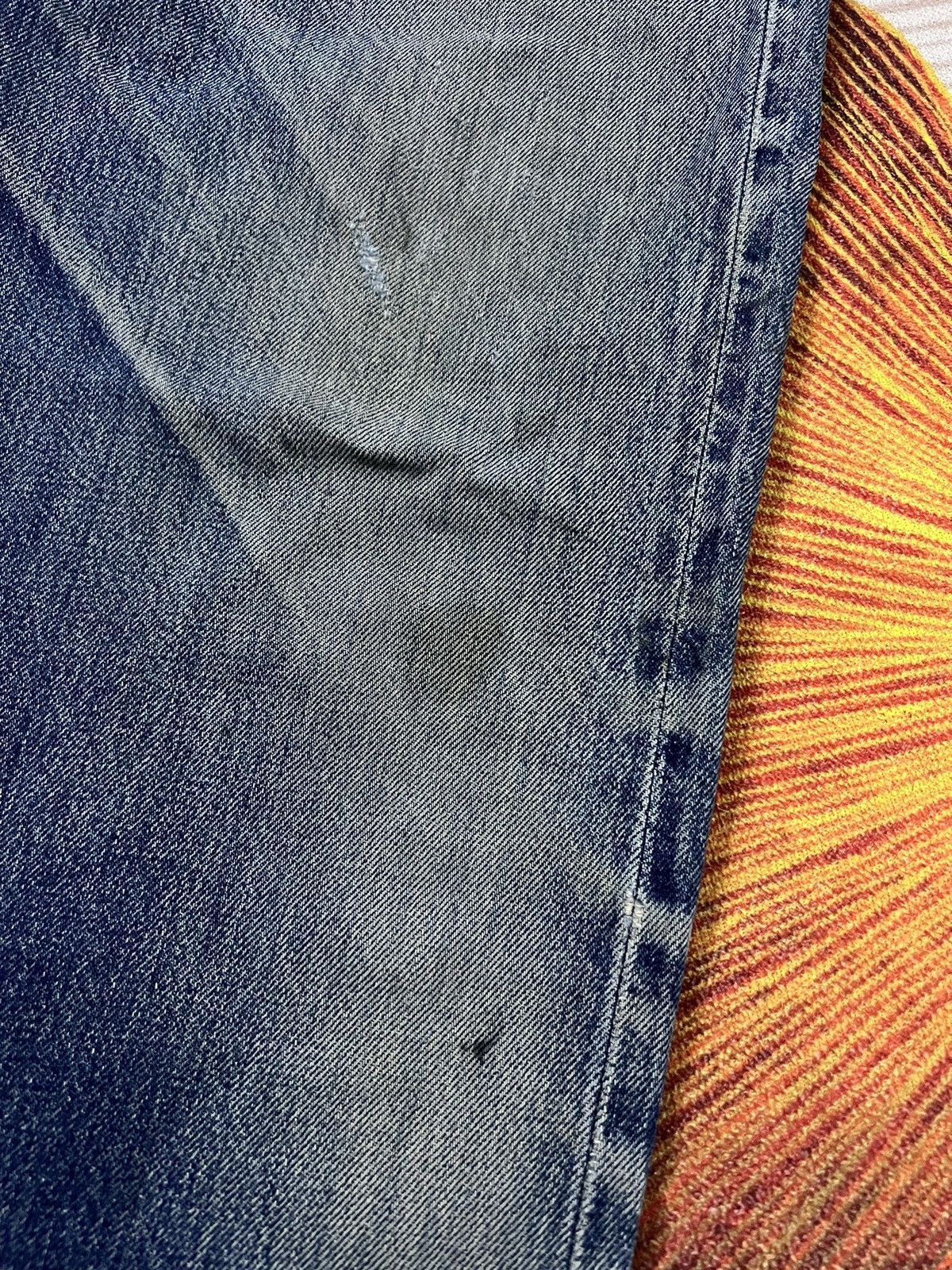 Levi's VINTAGE LEVIS 501 BIG E DISTRESSED JEANS Size US 28 / EU 44 - 6 Thumbnail