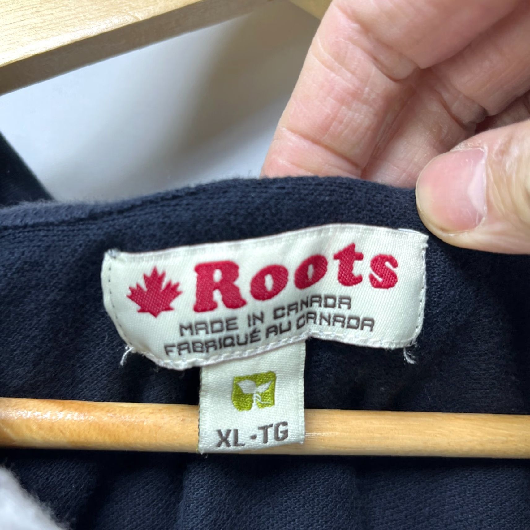 Roots VINTAGE Roots Polo Shirt XL Black 90s Men Size US XL / EU 56 / 4 - 5 Thumbnail