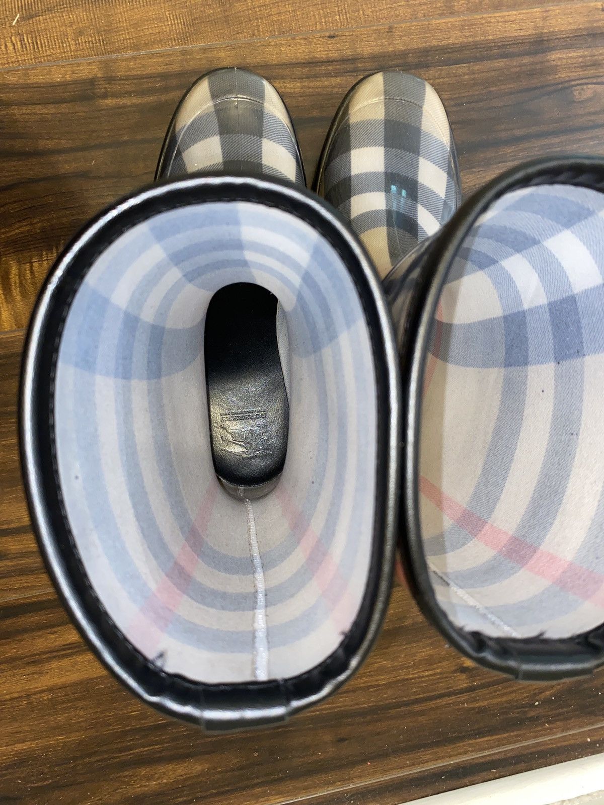 Burberry Burberry Lisson Classic Check Mid Calf Rain Boots Size US 8 / IT 38 - 2 Thumbnail