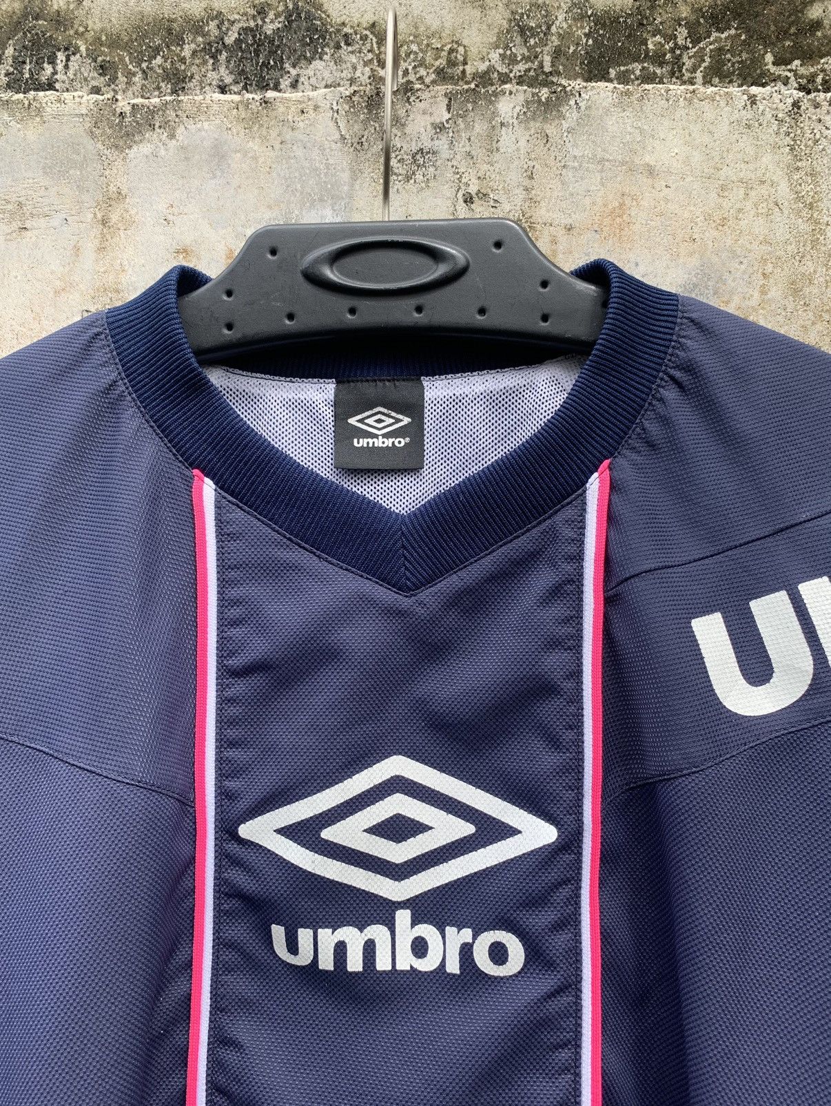 Umbro × Vintage Vintage Umbro Big Logo Longsleeve Jacket Size US L / EU 52-54 / 3 - 2 Thumbnail