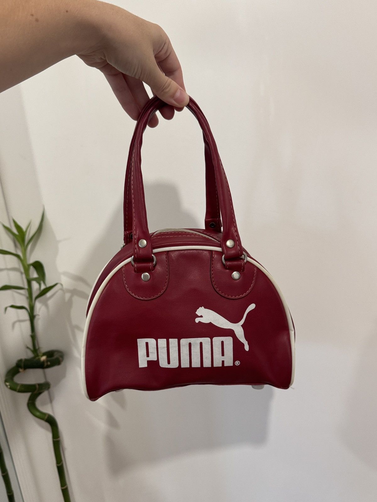 VINTAGE PUMA CUTE Y2K MINI HANDLE BAG