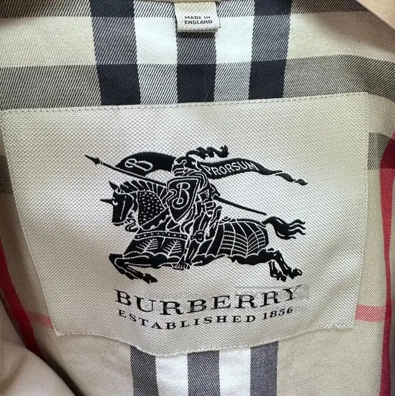 Burberry Burberry Classic Khaki Cotton Trench Coat. Size L / US 10 / IT 46 - 3 Thumbnail