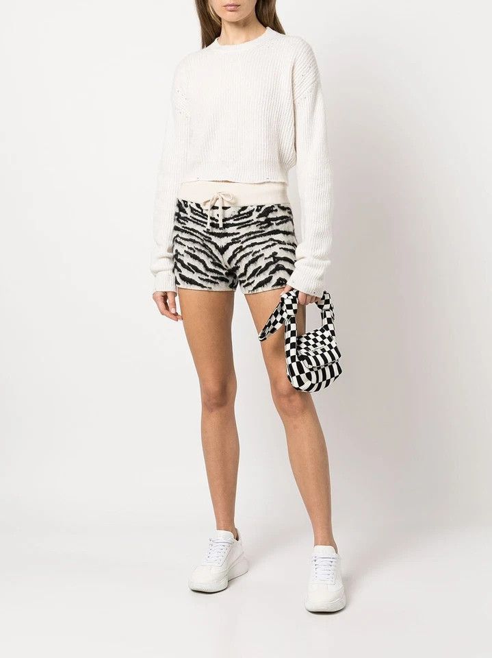 Amiri o1y0425 Short in Ivory & Black Size 30" / US 8 / IT 44 - 2 Thumbnail