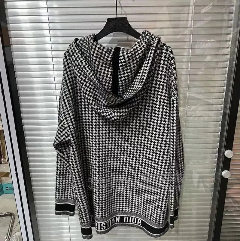 Dior Dior Black Cashmere Pullover Sweater for Women . Size S / US 4 / IT 40 - 2 Thumbnail