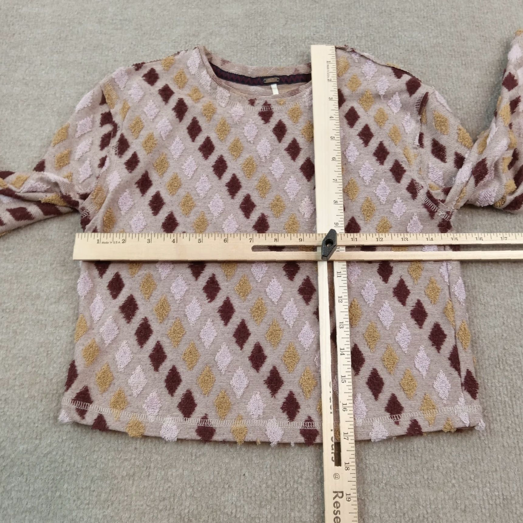 Free People Free People Top Womens XS Brown Diamond Cropped Long Sleeve Size XS / US 0-2 / IT 36-38 - 2 Thumbnail