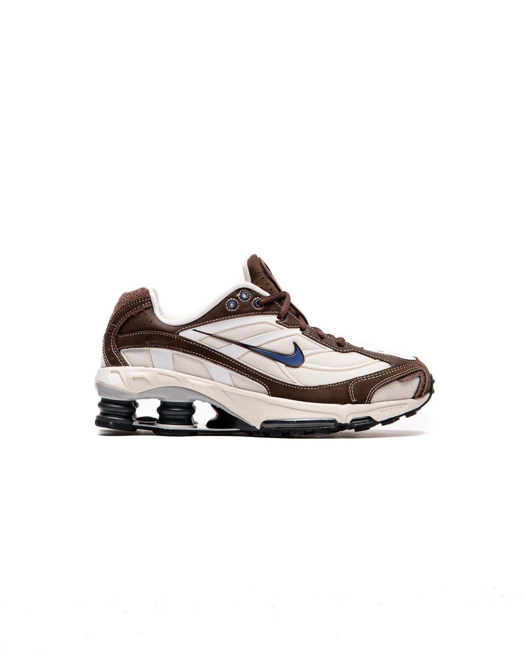 o1mle0326 Nike Shox Ride Sneakers in Multicolor